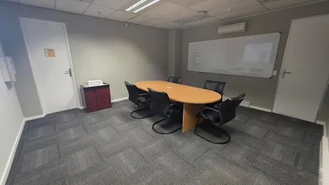 WhatsApp Image 2025-11-25 at 14.11.34 (2).